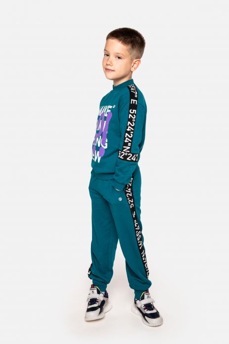 Pantaloni de trening pentru băieți model jogger, cu buzunare și bandă decorativă